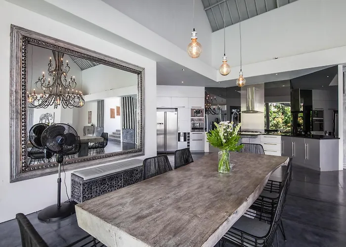 Xaloc By House Of Winds - Stunning Balinese Retreat Next To Canggu ヴィラ