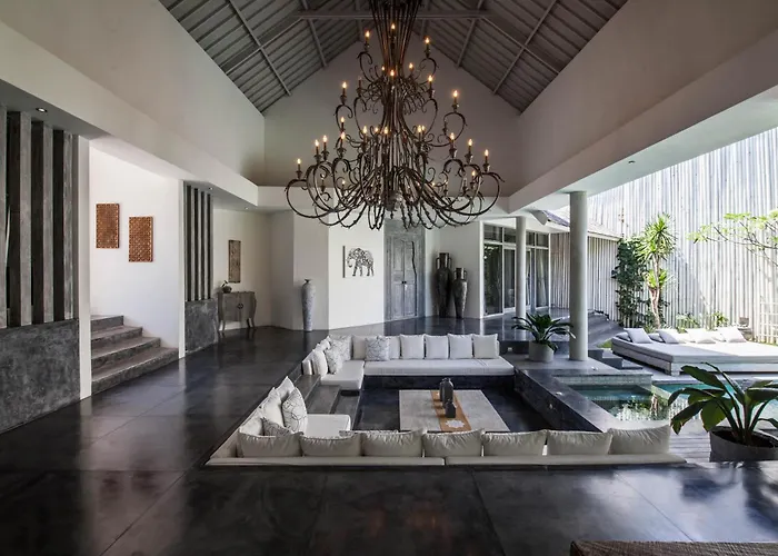 Xaloc By House Of Winds - Stunning Balinese Retreat Next To Canggu 科洛布坎